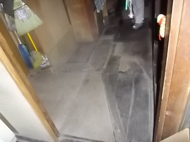 フローリング貼替　施工前