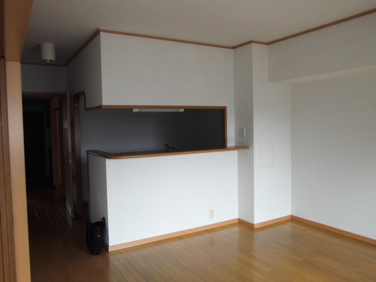 リビングクロス貼替　施工後