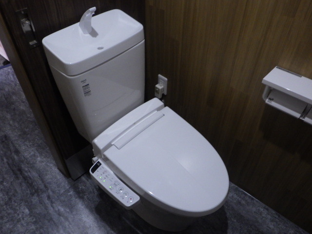 トイレリフォーム　施工後