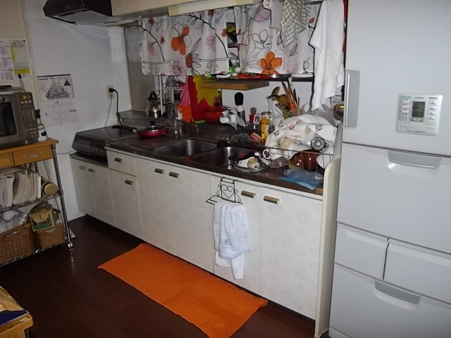 キッチンリフォーム　施工前