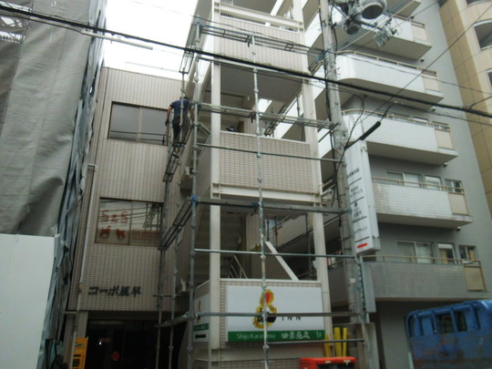 鉄骨階段塗装　施工前