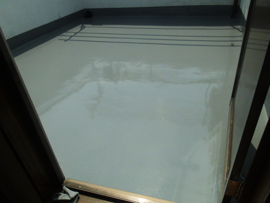 ベランダ防水　施工後
