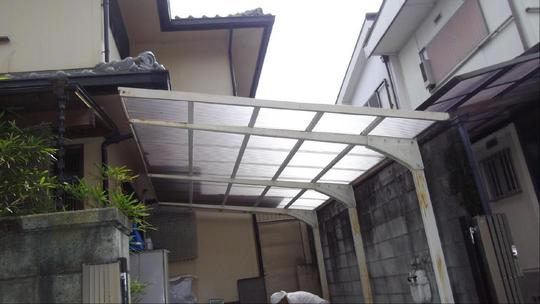 波板貼替　施工後