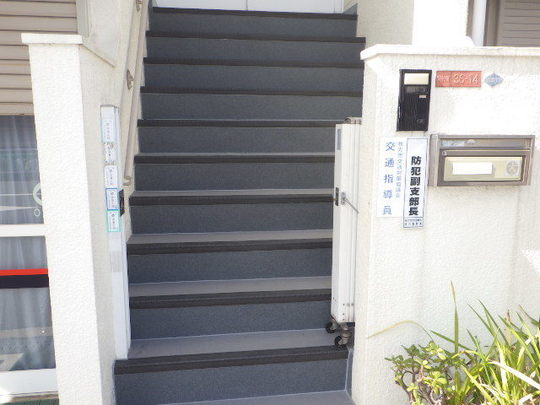 階段シート　施工後