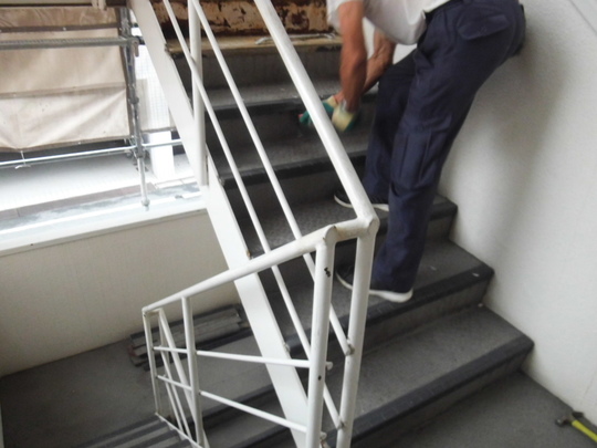 階段シート　施工前